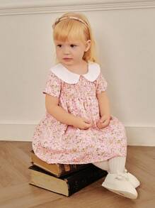 SHEIN 2pcs/Set Baby Girl Peter Pan Collar Ditsy Floral Ruffle Short Sleeve Dress & Solid Color Button Front Long Sleeve Jacket Set - Pink - View 4