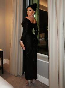 SHEIN SXY Sexy Party Nightclub Glittery Hollow-Out Black Off Shoulder Dress, Autumn/Winter