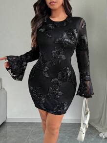 SHEIN Unity Große Größen Rundhalskragen Langarm Mesh Kontrast Lässig Mini Kleid - Schwarz - Übersicht 4
