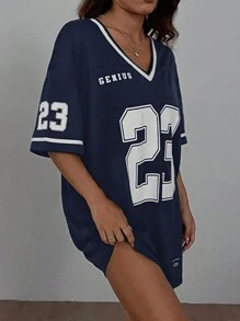 SHEIN EZwear 夏季休闲运动字母数字图案宽松V领短袖T恤裙，藏蓝色超大款针织衫连衣裙，女士运动衫，Y2K风格女士运动上衣，23号女士T恤，超大款T恤裙，棒球衫，女士T恤裙，女士运动裙，运动裙，足球裙，女士服装，女士折扣性感针织衫超大款连衣裙 - 藏蓝色 - 查看 5