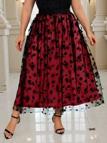 SHEIN Clasi 大码优雅派对花卉植绒网眼 A 字裙 - 酒紅色 - 查看 3