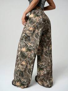 SHEIN ICON 女士休闲低腰阔腿运动裤，带有 Y2k 分支迷彩印花和侧袋