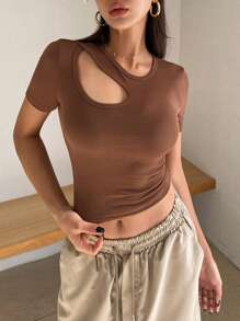 DAZY Camiseta de manga corta con abertura en unicolor para mujer, crop top de mujer - Marrón - Ver 7