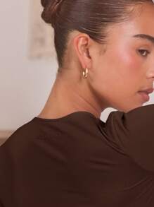 Musera Sport 女士运动T恤，适用于板式网球、网球、匹克球、健身房健身 - 巧克力棕 - 查看 5