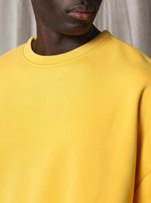 SUMWON Classic Sweatshirt Lightweight Crewneck Sweatshirt Streetwear Essential Fall Winter Basic Athletic Wear Casual Sports Athleisure College Campus Everyday Comfort - Yellow - View 4