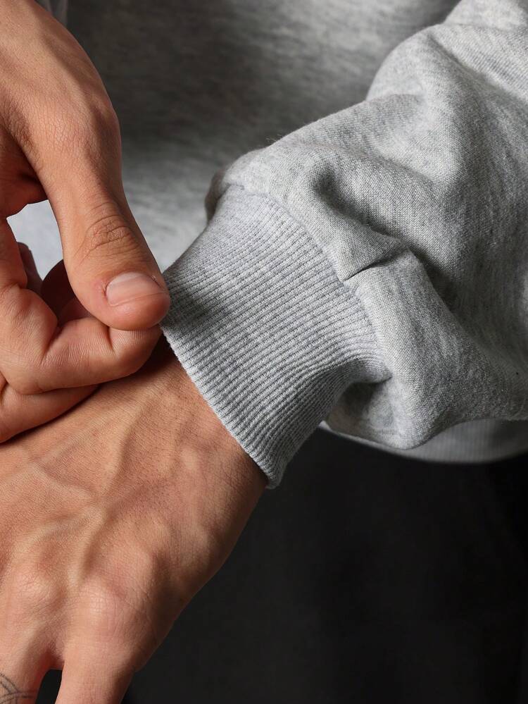 Übergroßer Hoodie im College-Stil