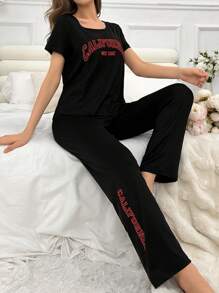 CoupledUp Woman's 140g Milk Silk Digital Print Pajama Set