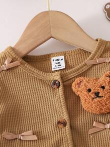 SHEIN Playful Pals 2 件套女婴卡通熊装饰开衫上衣和格子百褶裙套装，夏季 - 棕色 - 查看 4