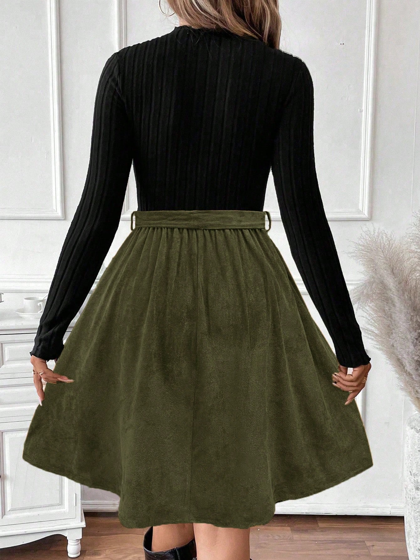 EMERY ROSE فستان نسائي أنيق وكاجوال مصنوع من التري...