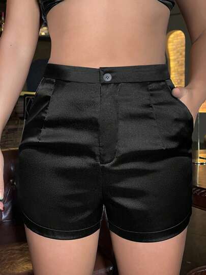 SHEIN SXY 大码纽扣口袋修身优雅黑色斜纹布短裤女式秋季服装