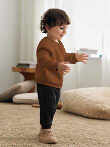 Cozy Pixies 3 件套男婴圆领长袖套头连帽衫、厚背心和休闲长裤套装 - 黑色 - 查看 5