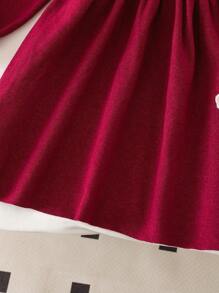 Robe-pull pour filles préadolescentes avec col oversize décoré de perles de faux, élégant et , couleur rouge angora à la mode, tissu doux et chaud. La conception côtelée ajustée ajoute de la sophistication, les couleurs contrastées et les perles de faux rehaussent la texture, convient pour un usage casual, les fêtes et les réunions de famille. Vivant et mignon, met en valeur les icônes de mode pour les filles.