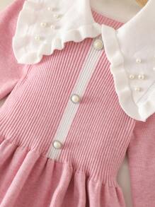 Vestido de Tricô para Meninas Tween, Novo Item da Moda Decorado com Pérolas e Colarinho Elegante Oversized, Exibindo Elegância e Estilo, Tecido Macio e Confortável em Tom Azul Adequado para Uso no Outono/Inverno.
