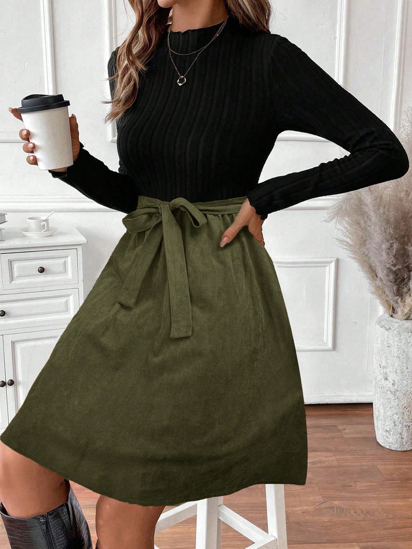 EMERY ROSE فستان نسائي أنيق وكاجوال مصنوع من التري...