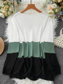 SHEIN LUNE Plus Size Solid Color Patchwork V-Neck Long Sleeve Casual Graphic Tees Women Tops For Spring