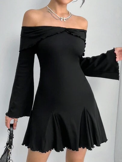 SHEIN 少女黑色露肩甜美喇叭袖针织喇叭连衣裙