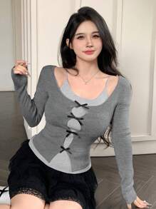 DAZY Damen 2-in-1 Design mit Hohlmuster Figurbetonter Langarm Pullover, Herbstmode für Frauen