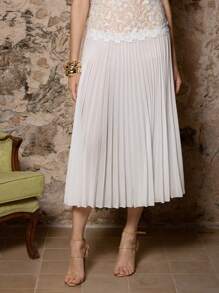 VERO DIAZ 设计师优雅蕾丝肩带裸色衬里褶皱蕾丝边长款派对礼服、节日装、春夏装、节日、狂欢装 - 白色 - 查看 5