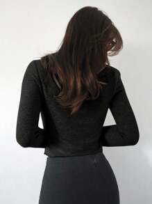 SHEIN Privé Blusa de manga larga y acampanada con abertura frontal, cuello redondo, corte ajustado, para mujer de talla grande, ideal para ocasiones como días festivos, Año Nuevo, fiestas y oficina elegante