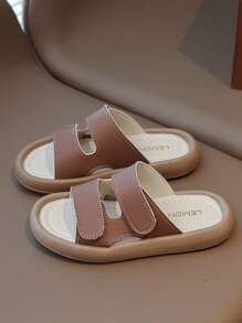 1双棕色钩环软底时尚拖鞋，适合幼儿/婴儿 - 棕色 - 查看 4