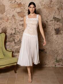 VERO DIAZ 设计师优雅蕾丝肩带裸色衬里褶皱蕾丝边长款派对礼服、节日装、春夏装、节日、狂欢装 - 白色 - 查看 7