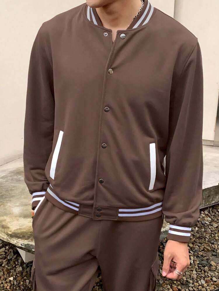 Manfinity Dauomo 男士棒球领条纹印花长袖运动衫和抽绳运动裤套装 - 咖啡棕 - 查看 5