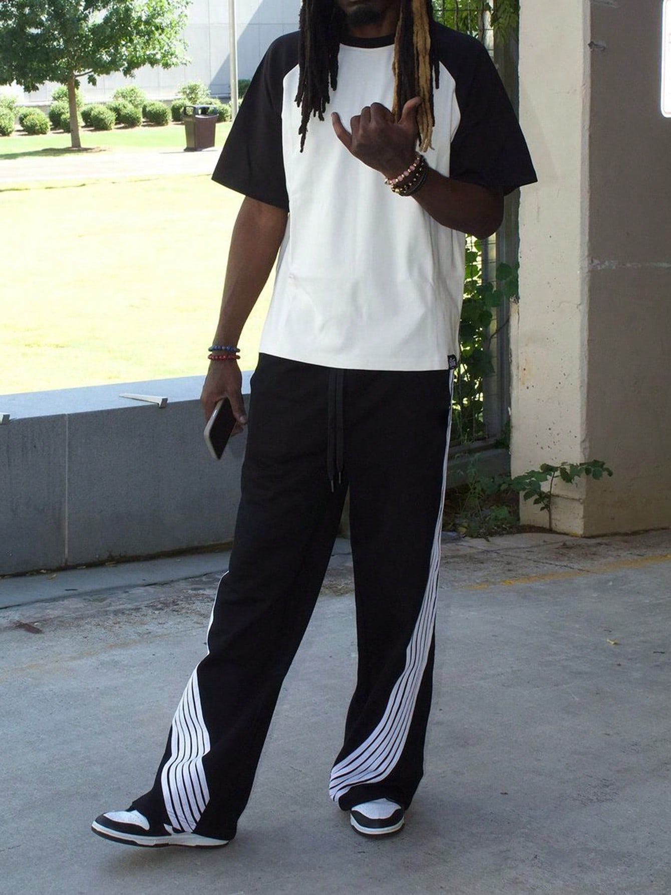 Manfinity Dauomo Men's Solid Color Patchwork Front Tie Casual Sweatpants, Daily Wear