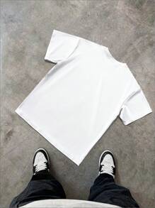 PAVTROS Manfinity Streetrush Streetrush Men's Contrast Color Print Round Neck Short Sleeve T-Shirt Men Y2k Clothes Men Outfit Men Black Outfit,Halloween,Halloween Party,Streetwear