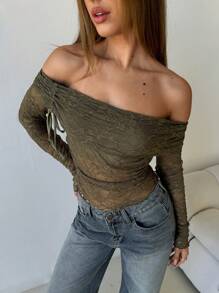 Aloruh Elegant Off Shoulder Lace Semi-Sheer Women T-Shirt - Army Green - View 3