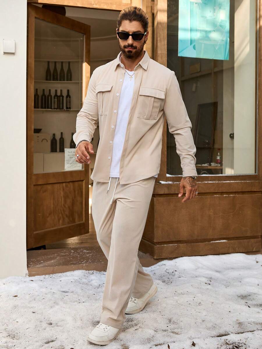 Manfinity Homme 男士休闲纯色灯芯绒长袖衬衫和裤子套装，父亲礼物，工装双口袋，休闲两件套西装 - 卡其色 - 查看 1