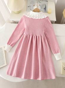 Vestido de Tricô para Meninas Tween, Novo Item da Moda Decorado com Pérolas e Colarinho Elegante Oversized, Exibindo Elegância e Estilo, Tecido Macio e Confortável em Tom Azul Adequado para Uso no Outono/Inverno.
