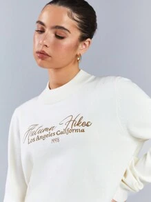 Athîral 女士休闲圆领长袖字母印花针织毛衣 - 白色 - 查看 3