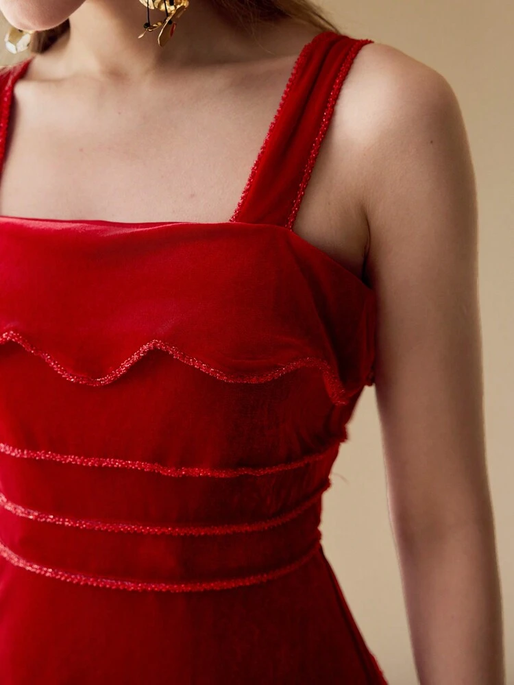 VELVET CONTRAST BINDING RUFFLE TRIM DRESS