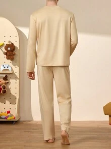 Men's Round Neck Long Sleeve Pattern Detail Minimalist Pajama Top And Pants Set - Khaki - View 2