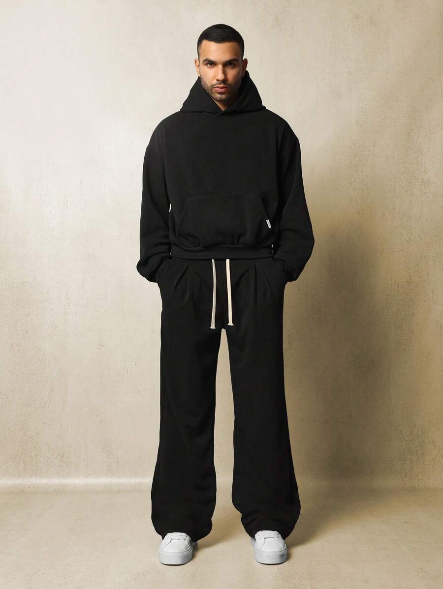 SUMWON Crop Fit Overhead Essential Hoodie And Pull On Sweatpants 2 Piece Set - Black - View 1