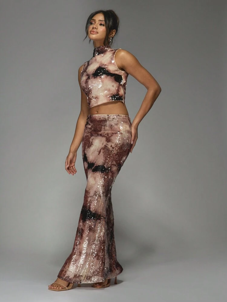 MISSGUIDED Conjunto de dos piezas con lentejuelas, atuendo de fiesta con top corto de cuello alto sin mangas y falda maxi acampanada, elegante y glamoroso para ocasiones formales, fiestas, Año Nuevo, baile y celebraciones