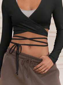 Musera Sport Blusa de manga larga con envolvente cruzado y lazo para mujer, ideal para Pilates, Yoga, Pádel, Tenis, Pickleball, Gimnasio y Fitness - Negro - Ver 6