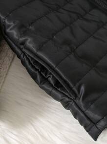 SHEIN 1 件装年轻男童休闲日常保暖双面棋盘格连帽长款棉衣，适合秋冬季通勤、上学、聚会 - 黑與白 - 查看 4