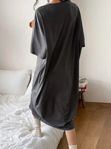 DAZY Oversized Mid-Length Nightgown With American Dessert Print