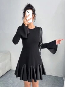 SHEIN Girlism 少女黑/秋/冬/优雅通勤/拼接PU荷叶边袖荷叶边连衣裙 - 黑色 - 查看 6