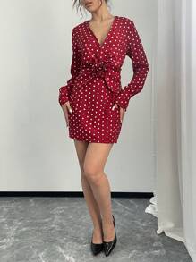 SHEIN Unity Set Atasan Lengan Panjang dan Rok Bodycon Motif Polkadot Merah Vintage dengan Dekorasi Bunga 3D untuk Musim Gugur Wanita - Burgundy - View 4