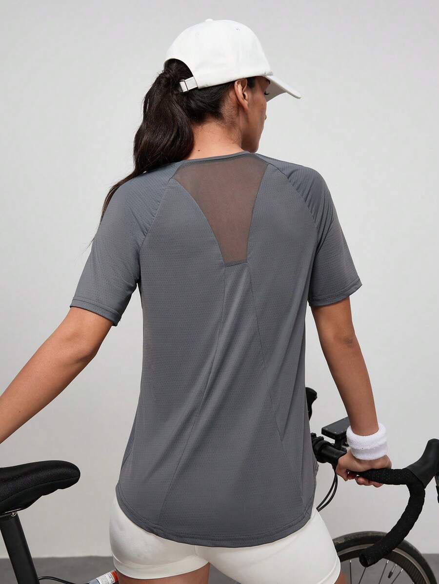 Powerista Damska koszulka z krótkim rękawem i jednolitym kolorem z siateczki na plecach, na zewnątrz