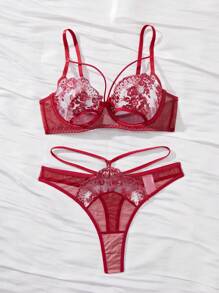 2pcs Women Floral Embroidered Mesh Seductive Sexy Lingerie Set - Burgundy - View 3