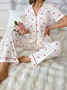 Conjunto de pijama informal blanco con estampado de corazones