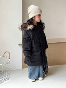 SHEIN Chaqueta casual de invierno larga con capucha de piel sintética para niña