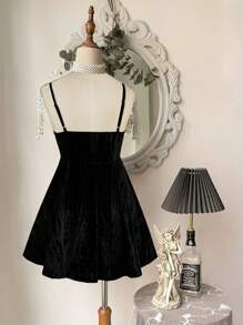 Flirla 大码女式优雅系带蕾丝拼接吊带连衣裙 - 黑與白 - 查看 2