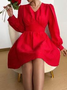 SHEIN ChicEase 女士纯色前扣长袖休闲假日迷你连衣裙，简约风格 - 紅色 - 查看 3