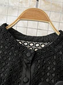 SHEIN LUNE Áo lưới khoét rỗng đính đá đen thanh lịch cho nữ cỡ lớn, hoa hồng/hoa 3D - màu đen - Xem 6