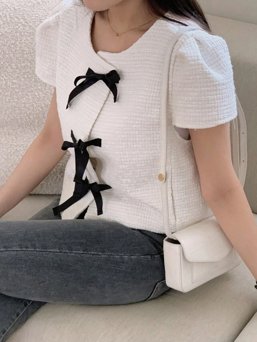 DAZY 女士圆领蝴蝶结细节短袖夹克，白色，春夏 - 白色 - 查看 1