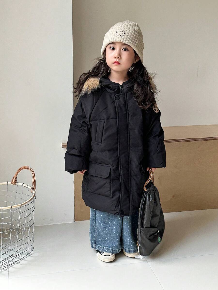SHEIN Chaqueta casual de invierno larga con capucha de piel sintética para niña
